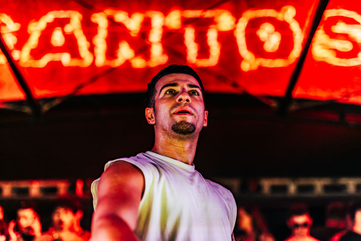 Loading... just a sec